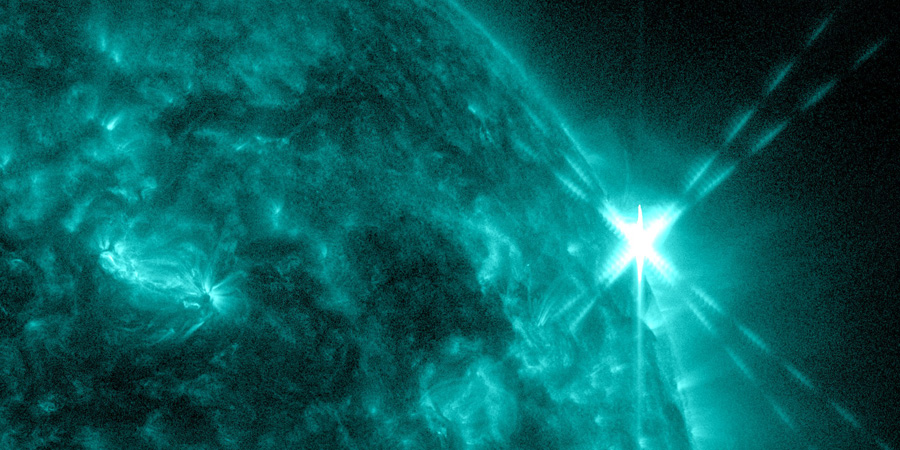 X2.0 solar flare from sunspot region 4001